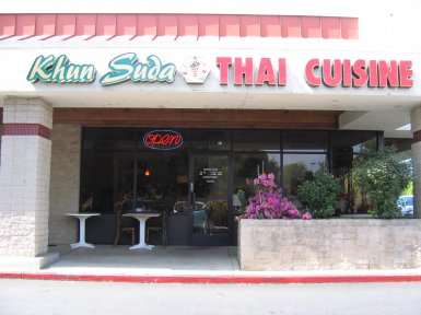 Coffee Shop Roseville on Khun Suda In Roseville  Ca   Photo  Visitor Reviews  Address And More
