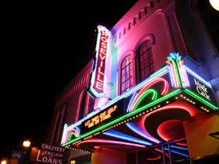Downtown Theatre-Roseville California's historical theatre (medium sized photo)